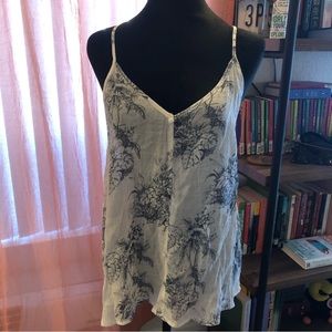 E&M tank top with lace back